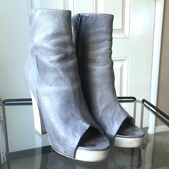 ALLSAINTS "Manifest" Peep-Toe Leather Ankle Boots EUC/sz 37= US sz 7 - Picture 11 of 13